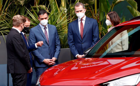 Cataluña necesita del sector automovilístico como pieza clave para su recuperación económica. La ausencia del president en funciones, Pere Aragonés, en la planta de Seat por la presencia de Felipe VI lanza el mensaje opuesto al que espera escuchar el sector: lealtad institucional y previsibilidad política