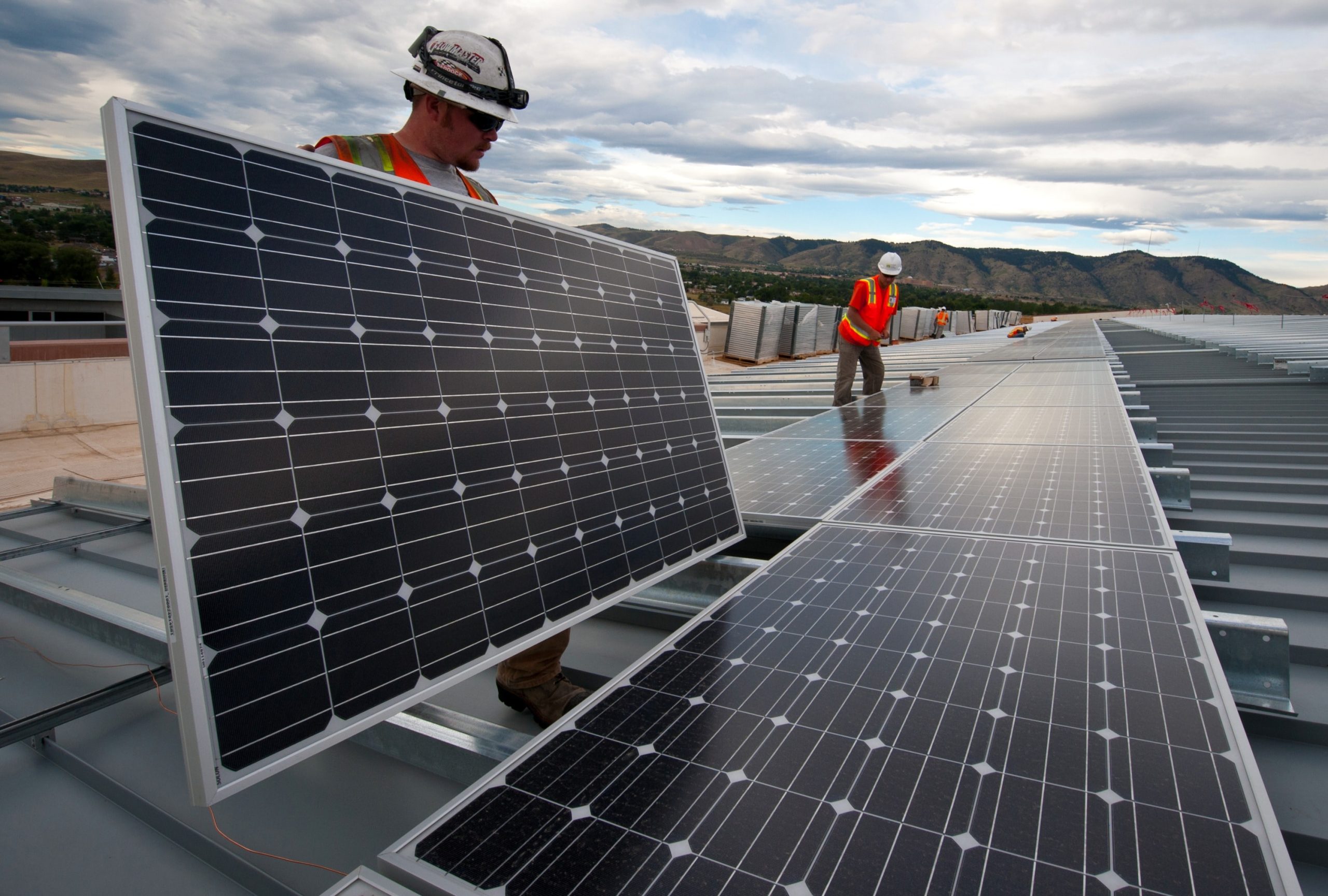 Paneles solares. Energía solar. Fotovoltaica. Imagen de Unsplash