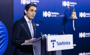 Telefónica sigue la estela de Deutsche Telekom y se apunta al boom de la IA