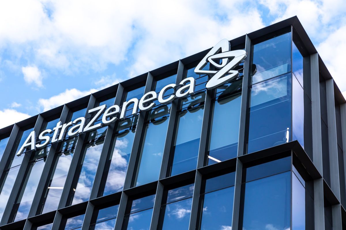 AstraZeneca eleva su previsión de ingresos y beneficios para 2024 por los buenos resultados y el crecimiento en los primeros nueve meses del año