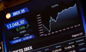 El IBEX 35 recupera los 13000 puntos